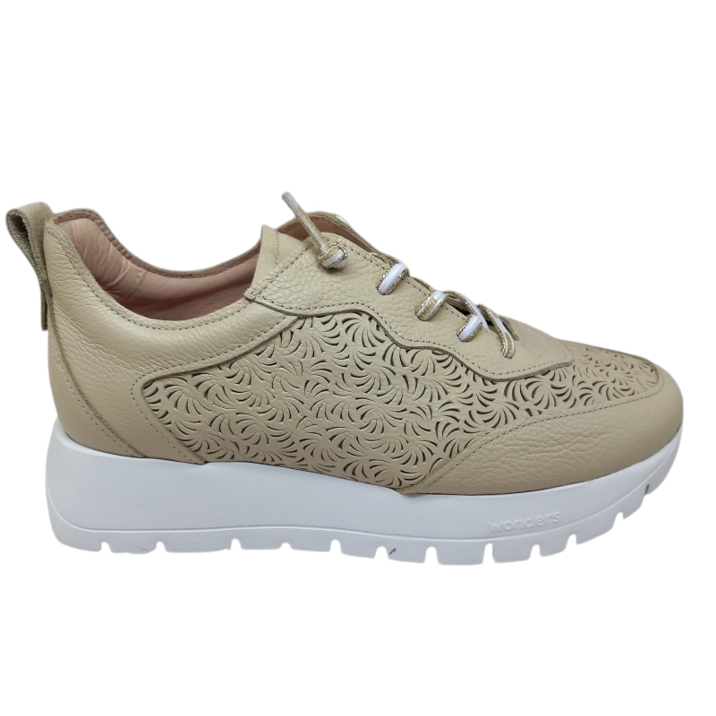 A-2460 Beige - 3587 - 129,00 €